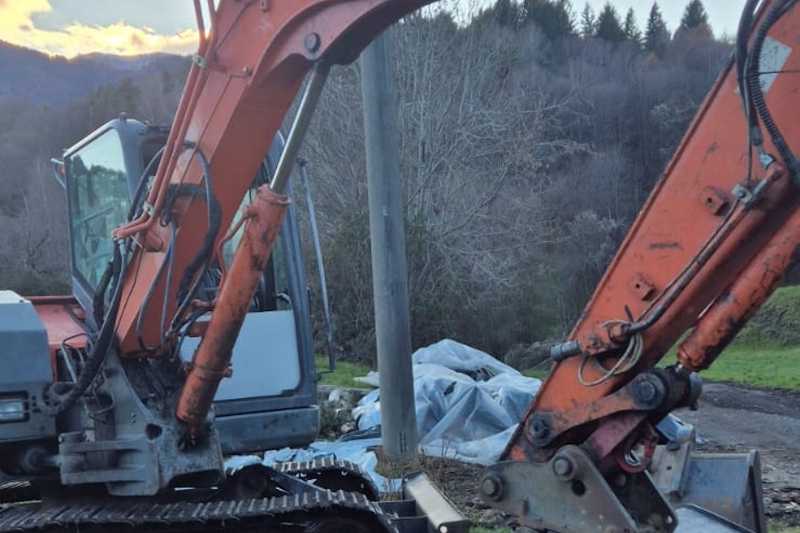 OmecoHub - Immagine HITACHI ZX85USBLC-3